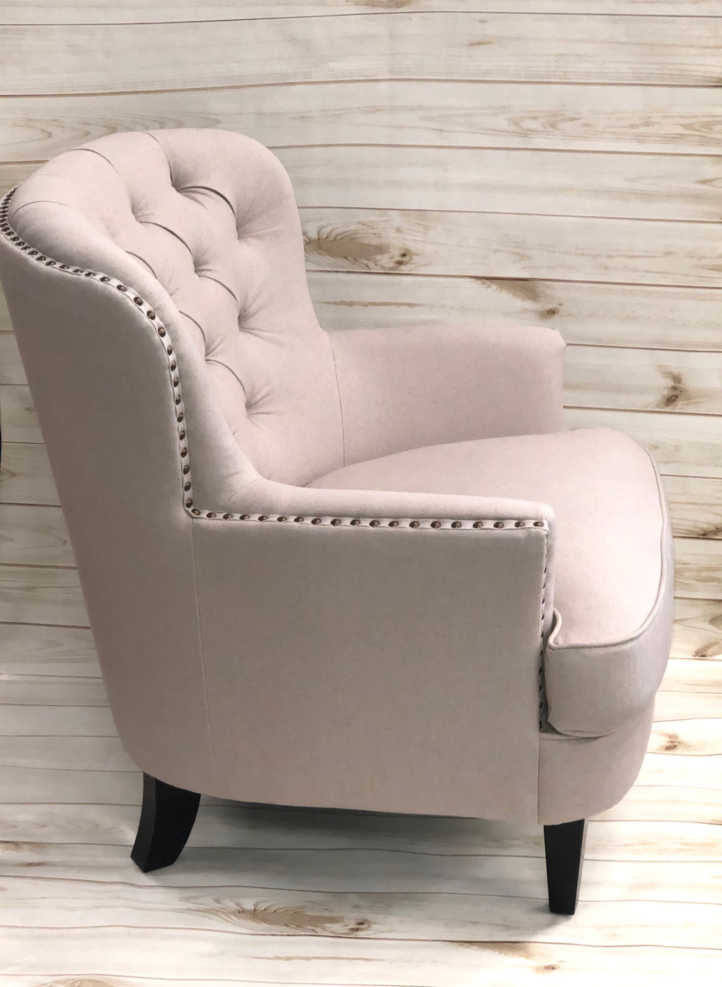 Accent Chairs - Set of 2