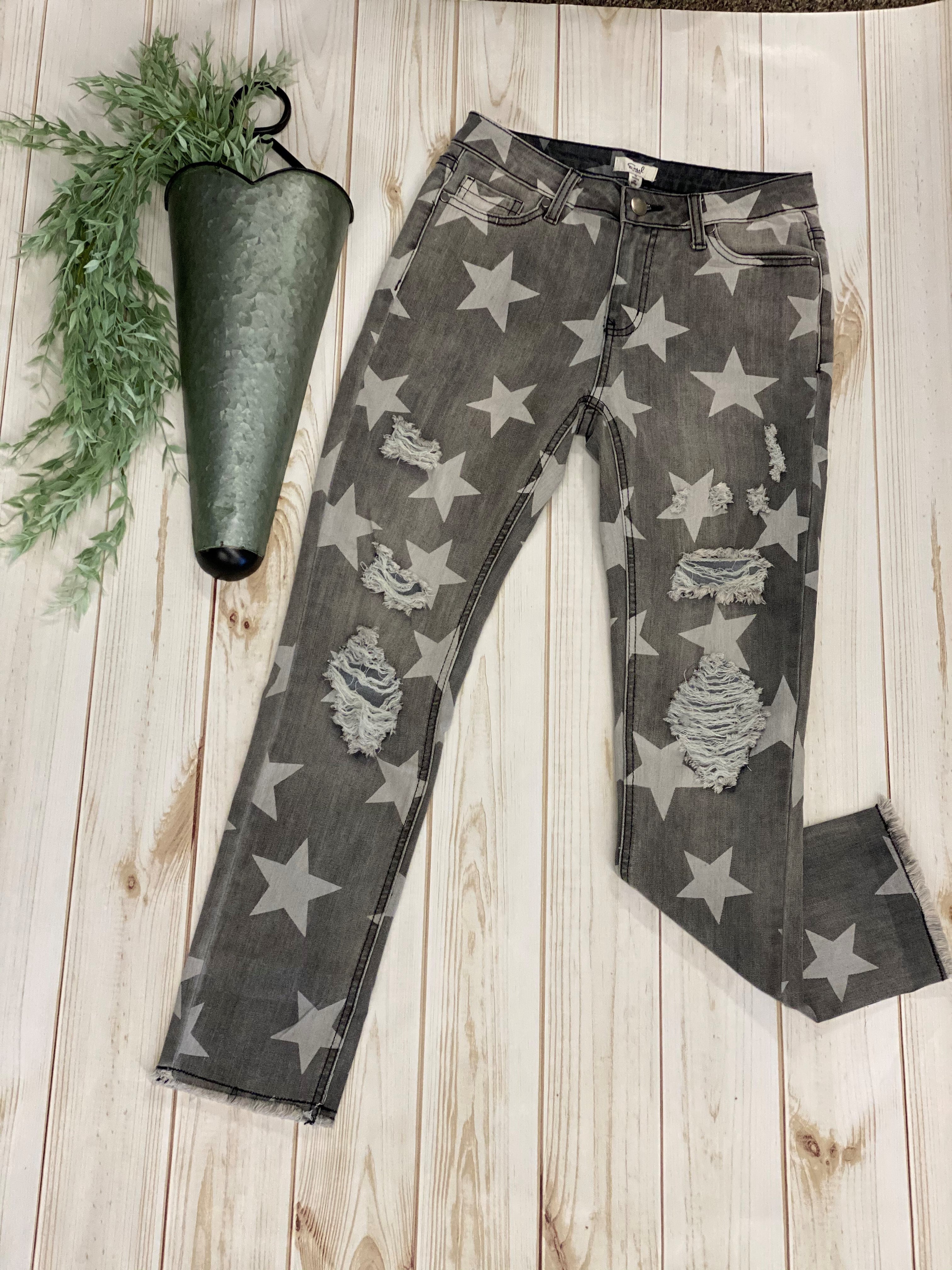 Star Distressed Jeans
